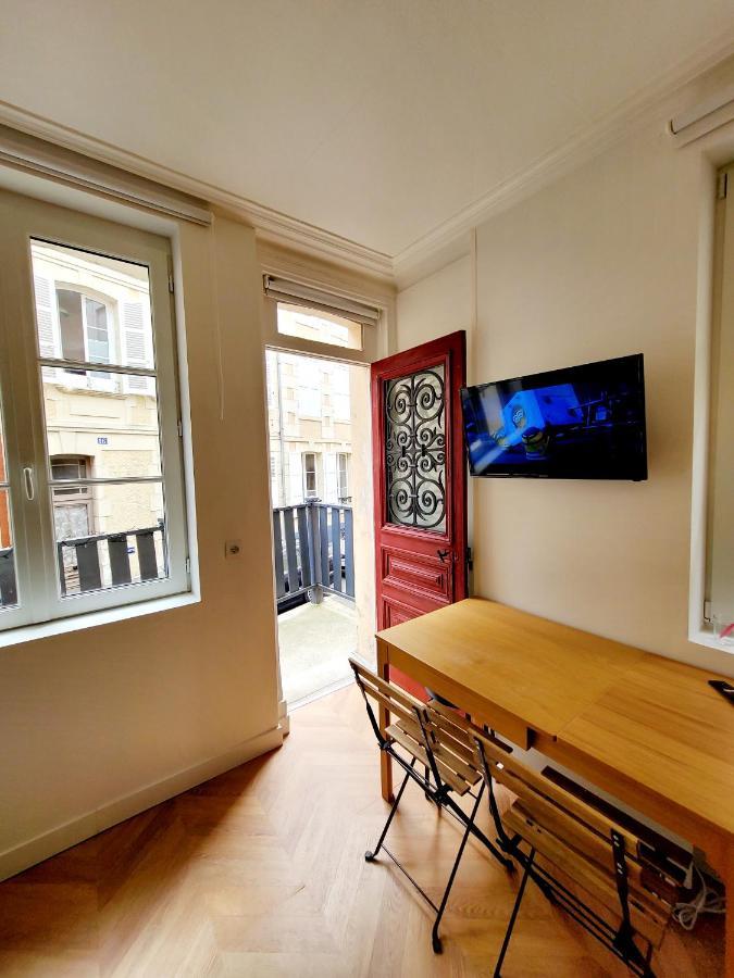 Studio Jeannette Avec Balcon Et Juste A 130 Metres Plage ! Plein Centre ! Wifi - Draps Serviettes Inclus ! Trouville-sur-Mer Zewnętrze zdjęcie